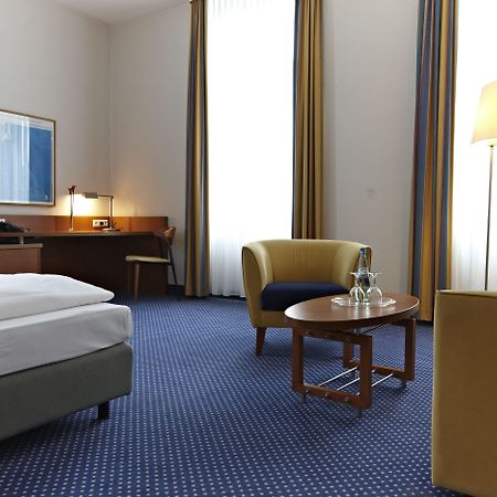 Vienna House By Wyndham Baltic Stralsund Hotel Bagian luar foto