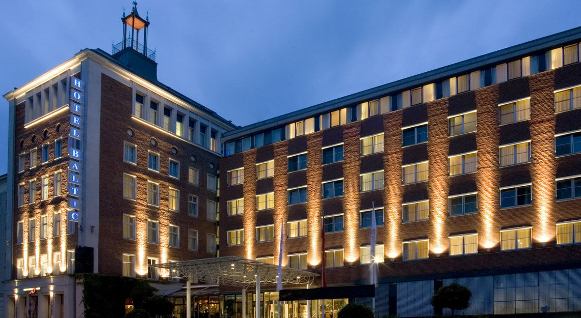 Vienna House By Wyndham Baltic Stralsund Hotel Bagian luar foto